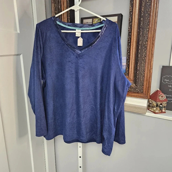 Liz Claiborne fuzzy top size 2x - Picture 1 of 4